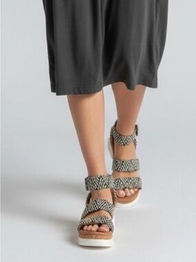 Cushionaire Naomi Cork Wedge Sandal